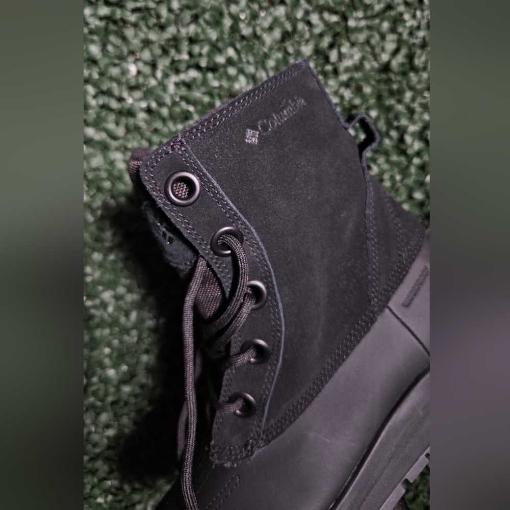 Columbia Black Lace-Up Waterproof Winter Boots - Picture 6 of 9